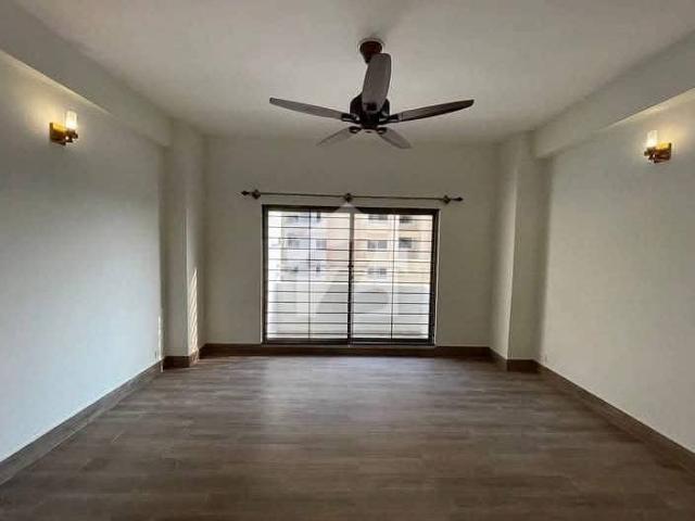 2nd Floor G+11 Block 3 Bed D/ Apartment For Rent