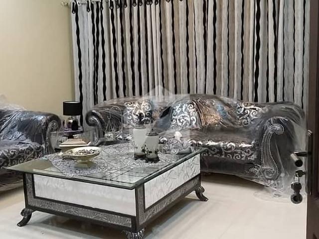 2nd Floor Portion 300 Sq Yd For Sale