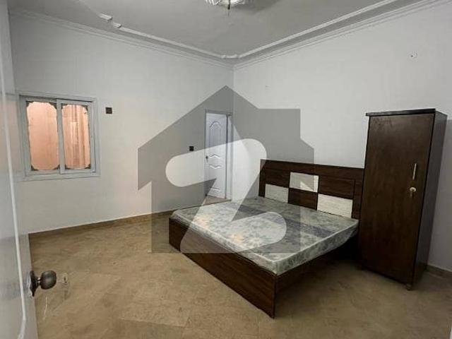 2nd floor protion available for rent at block 6 gulshan