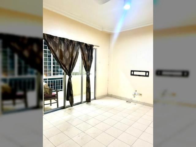 [2nd Floor Walk Up] Kasuarina Apartment Port Klang