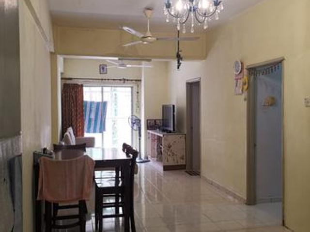 2nd FloorFreehold Red ruby apartment universiti indah