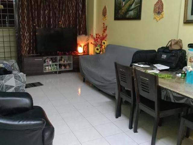 2nd floorfully tilessliding wimdow