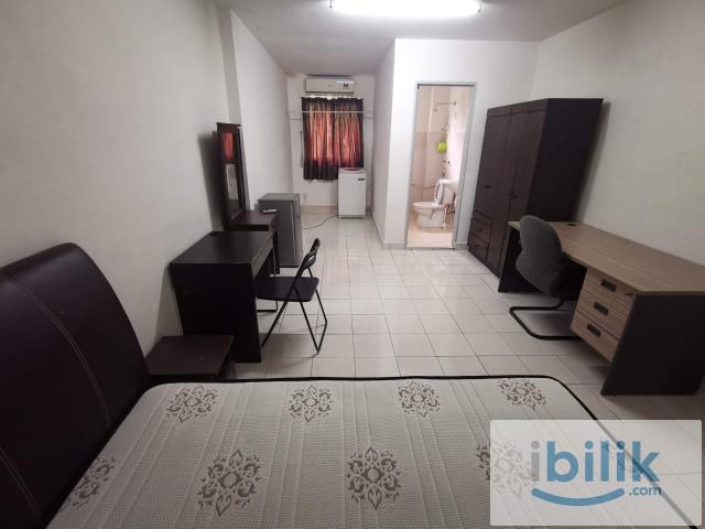 2nd Master Room at Jalan PJS 9/18 Bandar Sunway, Petaling Jaya