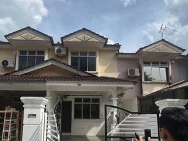 2S Terrace House Bandar Putra Kulai Low Price Full Loan Cash Back