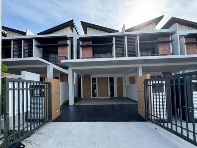 2sty M3 Residence Keruing Residen Kajang 1890sf0 Downpayment