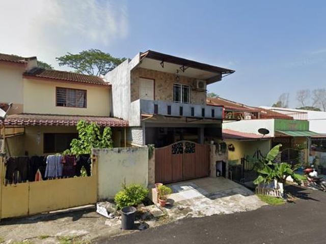 2Sty Matang Jaya Sungai Buloh 885sfFull Loan0 DPBelow Market
