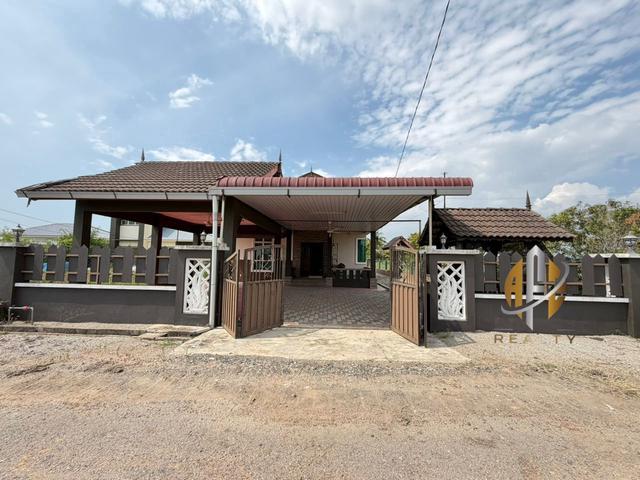 2STY BANGLO LAWALUASFULL RENONEGO43 Kampung Tanjung Putus