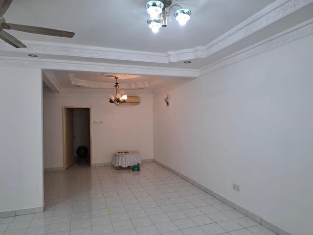 2Sty House at Bandar Bukit Puchong 4r3b Partly Furnished only 2300