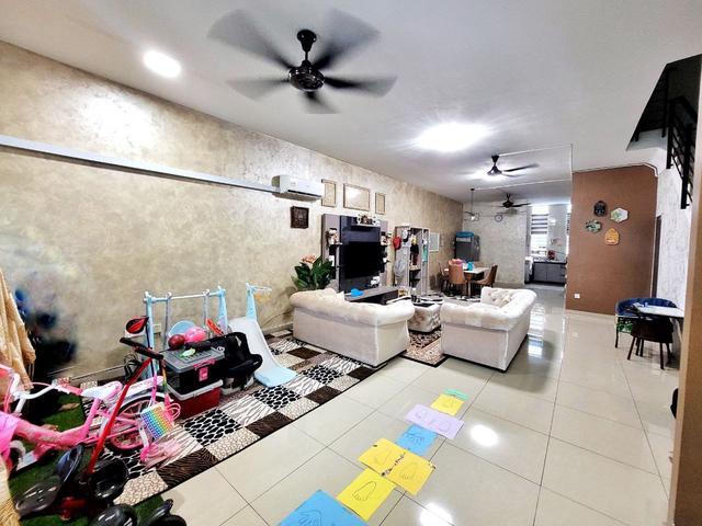 2sty house Bukit Saujana Bandar Saujana utama Sungai Buloh 20x70