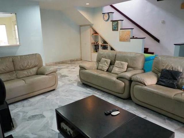 2sty house Bandar kinrara bk5 bk 5 puchong 22x75 BELOW MARKET PRICE