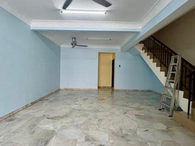 2Sty House Berjaya Park Shah Alam Seksyen 32 42R 3BRenovated SEWA