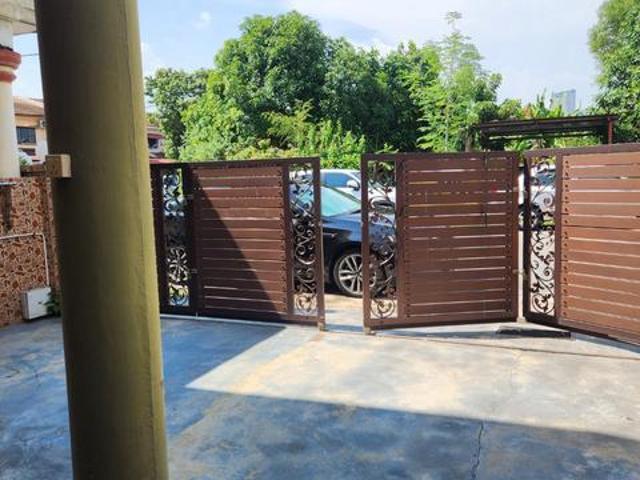 2sty House Face Field Sought After Location Taman Kota Laksamana