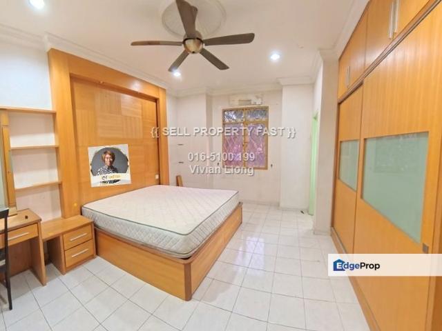 2sty House Taman SERI EMAS, Sungai Chua, Kajang Renovated, Facing OPEN, Can Park 3~4 cars