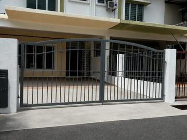 2sty Kajang Hillpark Double Storey House 1300sqft well kept unit