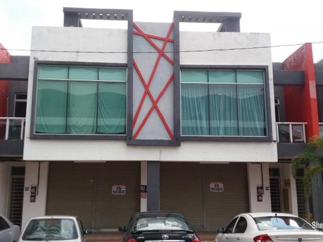 2sty shop entrance to the wave condo kota laksamana
