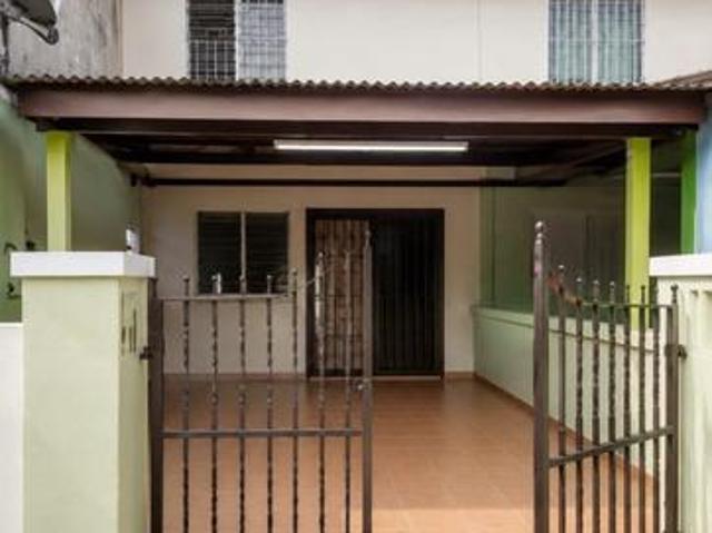 2sty Taman Medan Petaling Jaya
