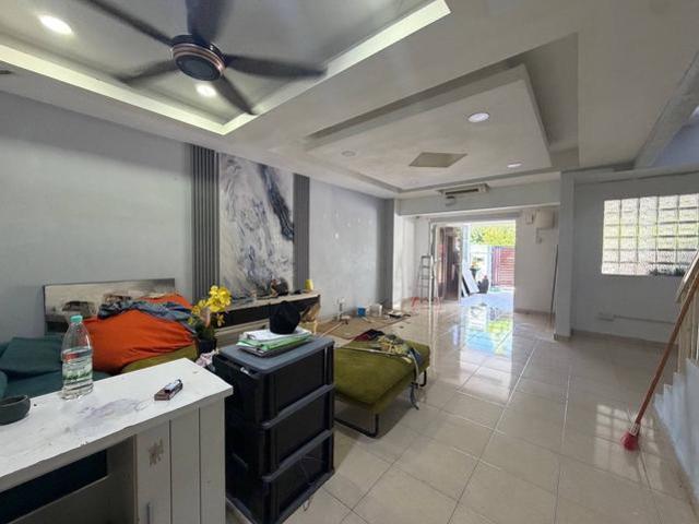 2sty Teres Reno Full Extend Kitchen Face Open Bukit Puchong Non Bumi