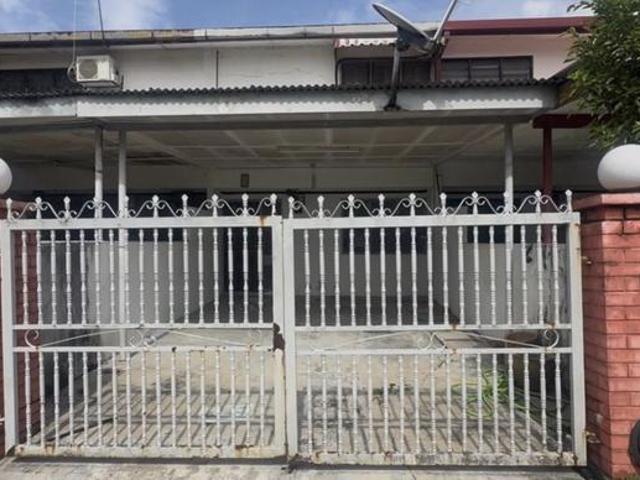 2sty terrace house Taman Sri Watan Ampang Selangor