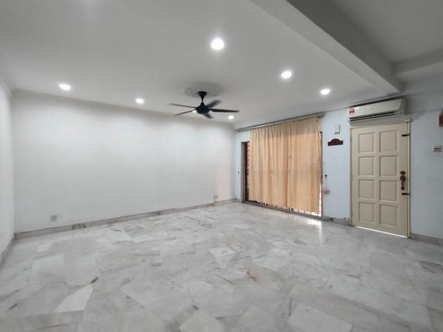 2sty Terrace House Taman Rawang Perdana 2