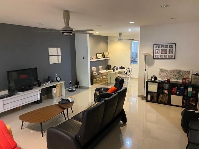 2sty terrace Lagoon Homes Kota Kemuning nicely renovated