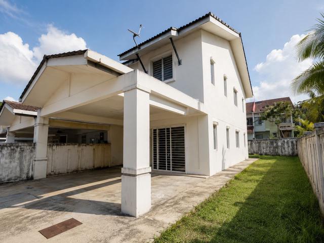 2sty 32x75 Terrace House End lot Kota Emerald Rawang Taman Anggun