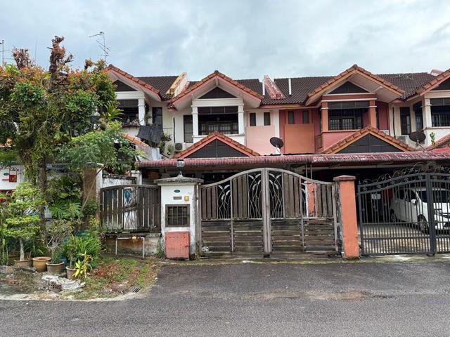 2Storey Mutiara Rini Skudai