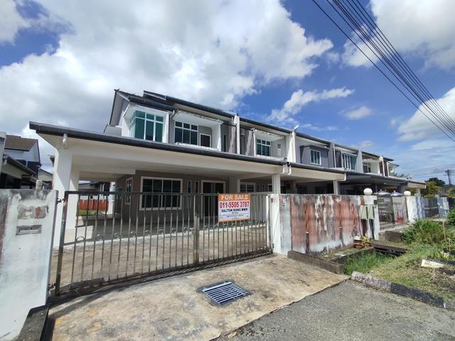 2Storey Corner Terrace Uni Central Samarahan Perpetuity 790K