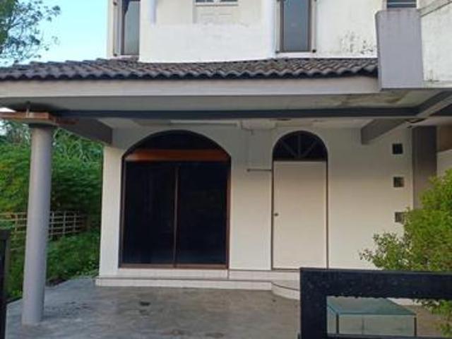 2Storey End lot Terraced House For Sale
