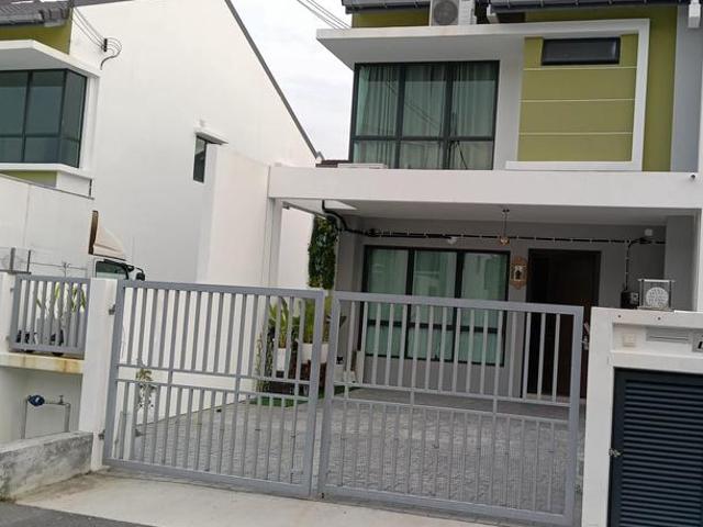 2storey house for Rent