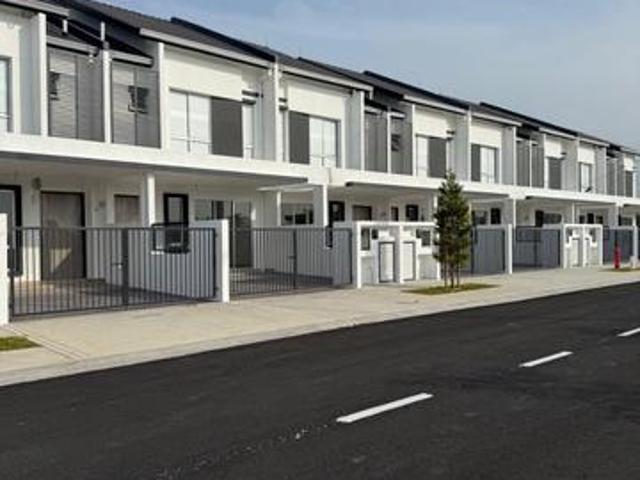 2storey TERRACE 20 x 65 Daunan Worldwide LEMUNI COMPLETED