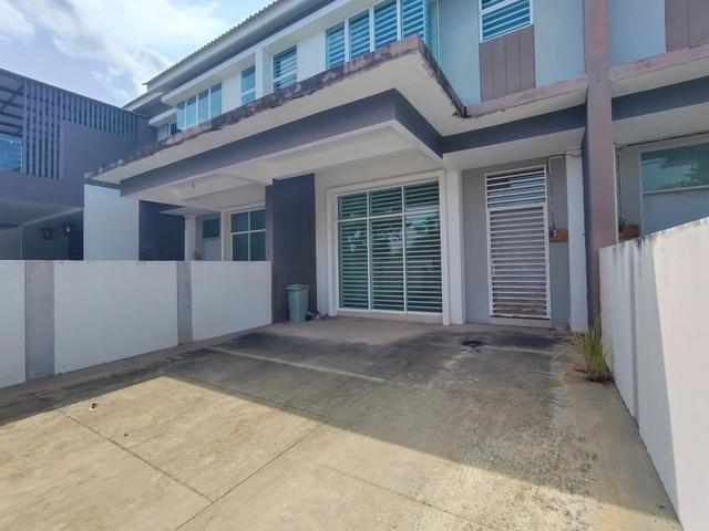 2Storey Terrace For Sales at Bintang Maya