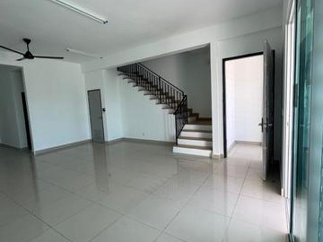 2storey Terrace House at Kota Bayuemas