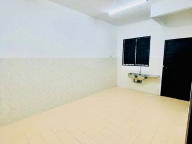 2Storey Terrace House Sungai Pelek