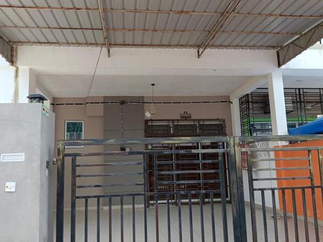 2STOREY TERRACE HOUSE Taman Mengkibol Kluang Johor