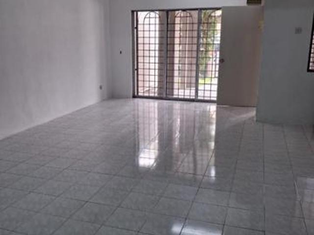 2Storey Terrace House Taman Puncak Jalil Well Maintained For Rent