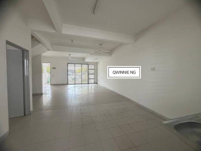 2storey terrace house TAMAN Tangling Simpang Ampat For Rent