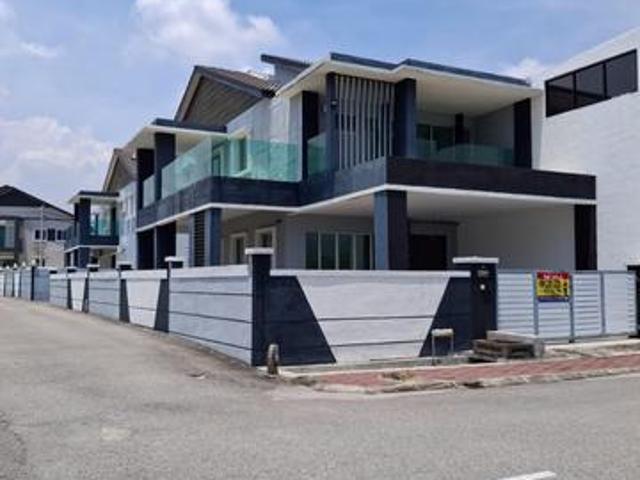 2Storey Terraced new house corner lotfor sale