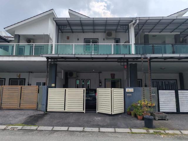 2storey terraced house at taman sri rapat Ipoh for rent