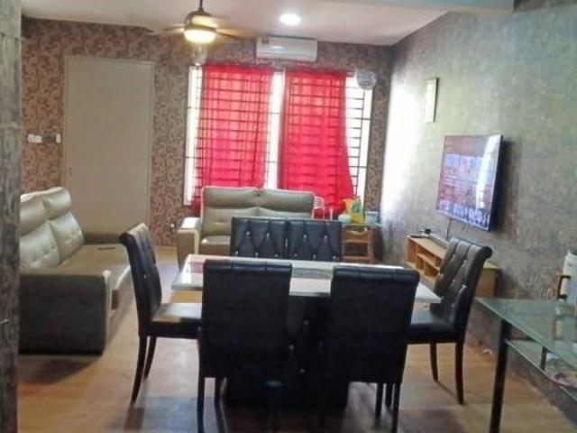 2storey Terraced House bandar kinrara
