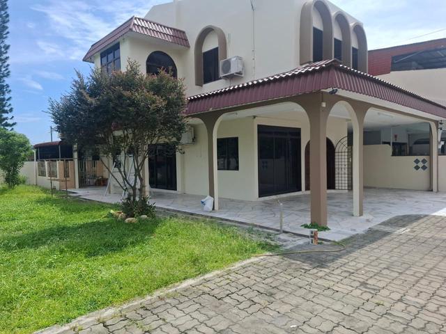 2stry Corner Taman Rishah Ipoh