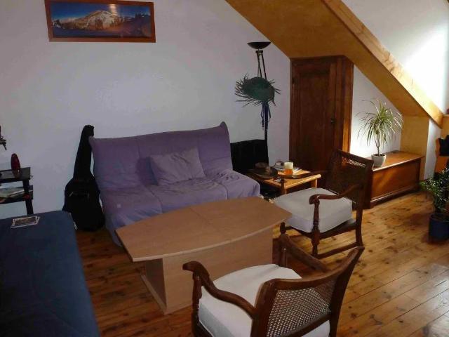 2P 45m² meublé, calme et ensoleillé à l'estacade