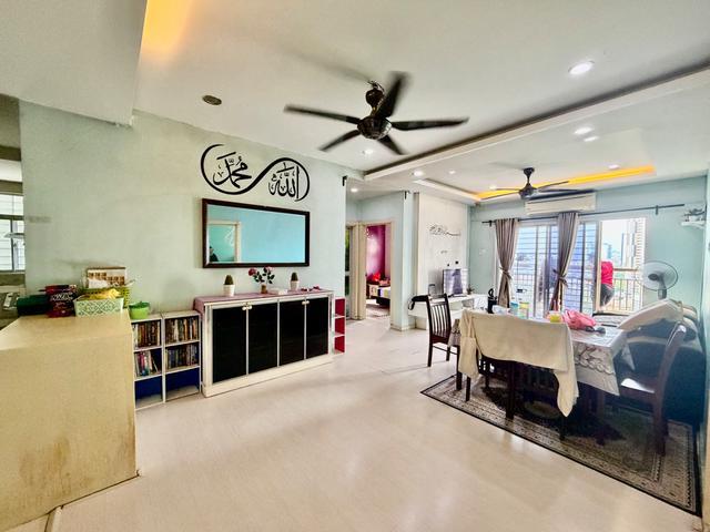 2PARKRENOVATEDAstana Lumayan Condo Bandar Sri Permaisuri Cheras