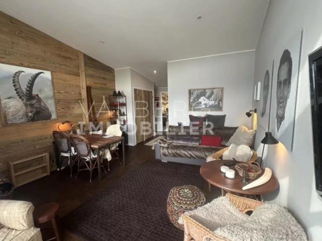 2PIECES TRAVERSANT RENOVE