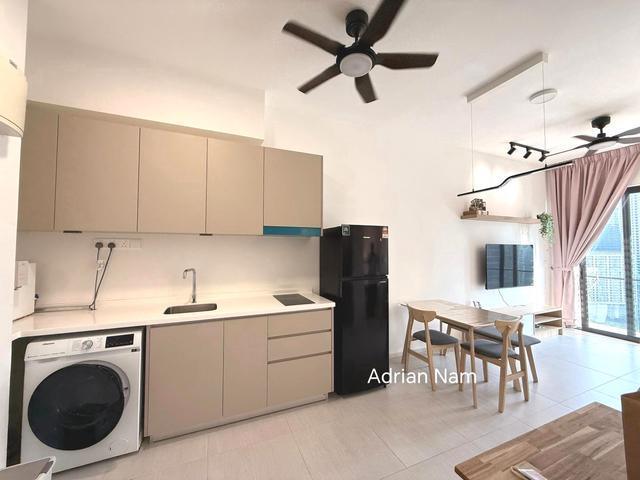 2R1B Fully Furnished Laurel Residence Bangsar South For Rent