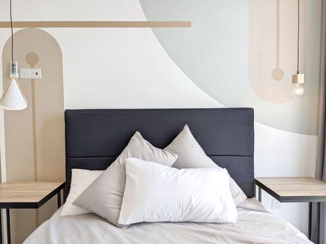 2R 1B TT3 Soho apartment