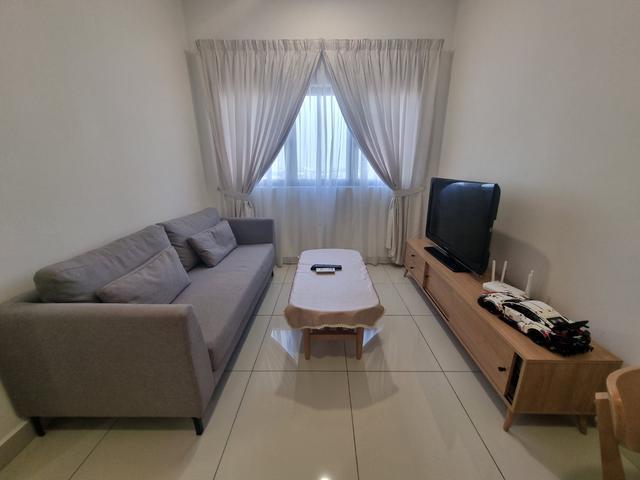 2room Fully Furnish Edusentral Setia Alam near mall highway for rent