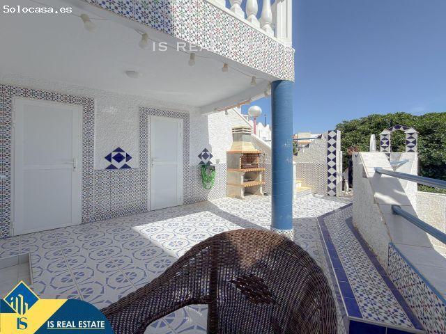 2x1en Torre Del Moro! Fantástico adosado dividido en 2 plantas independientes, con amplias terrazas