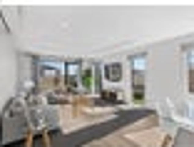 2x MASTER SUITES, 4 BED, 3 BATH!