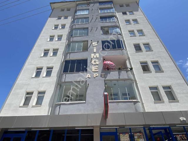 2y Duman Emlak'tan Simge Apartmanında 3+1 Satılık Daire