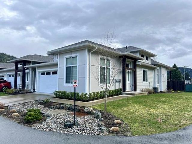 33 628 Mccombs Drive, Harrison Hot Springs, BC, V0M 1K0 duplex for sale | Listing ID R2980 | Royal LePage